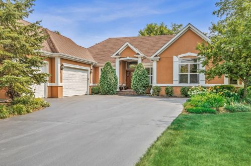 9650 Stonecastle Ln, Bull Valley, IL 60014-4832