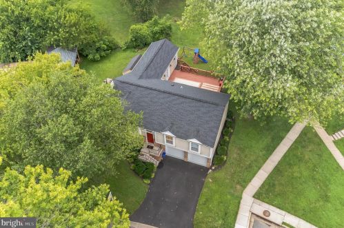 17912 Ashton Club Way, Ashton MD  20861-9700 exterior