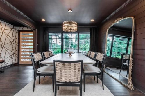 2334 Cortez Way, Atlanta GA  30319-3914 exterior