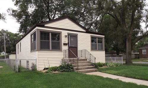 501 Monroe St, Dolton, IL 60419-1134