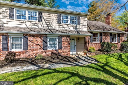 708 Blue Hill Rd, Media, PA 19086-7206