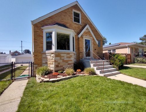 3016 Oketo Ave, Chicago, IL 60707-1202