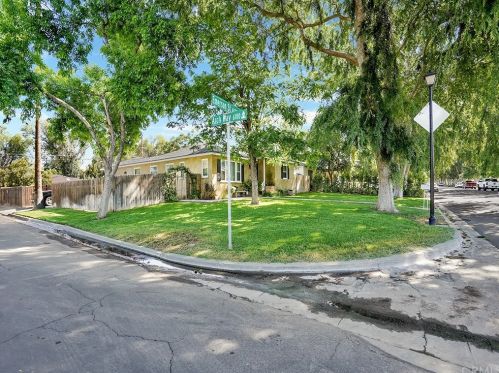 4691 Emerson St, Riverside CA  92506-2009 exterior