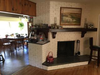 2357 Janet Lee Dr, Glendale CA  91214-2209 exterior