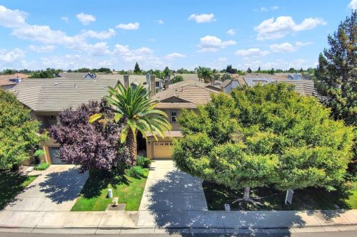 1874 Meritt Dr, Tracy, CA 95304-5920