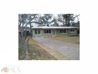 1067 Mclendon Dr, Decatur, GA 30033-4412