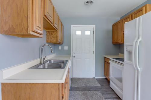 1802 Springmont Ave, Springfield OH  45506-2957 exterior