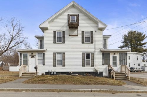 77 6th St, Dover, NH 03820-2642