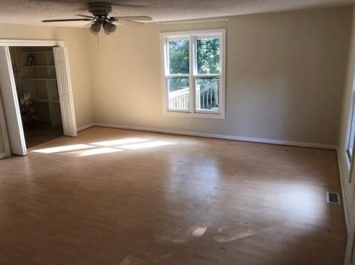 2439 Brantley St, Atlanta GA  30307-2602 exterior