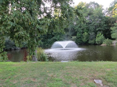88 Country Walk, Huntington CT  06484-5357 exterior