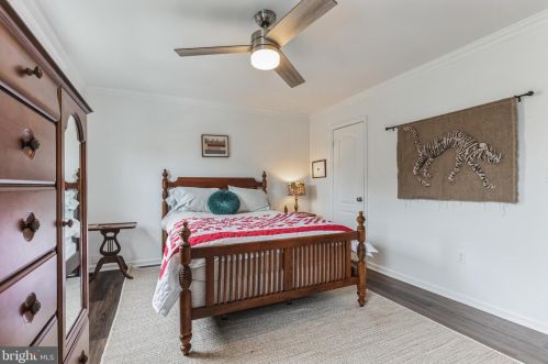 1240 Catharine St, Philadelphia PA  19147-2627 exterior