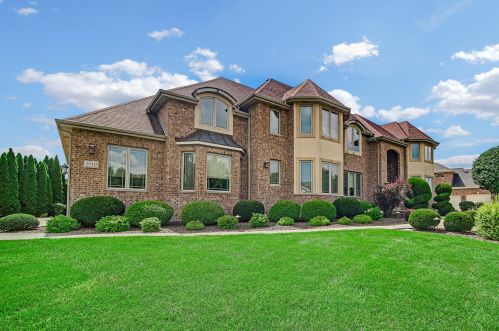 3640 Antholl St, Homewood, IL 60422-4354