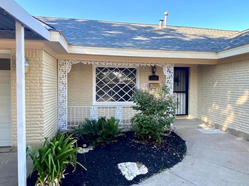 610 Barron Ave, Fort Worth, TX 76140-3822