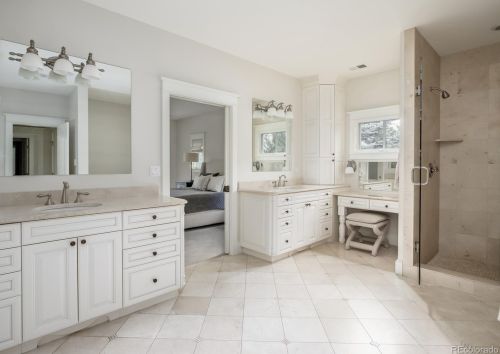 15 Ln, Englewood CO 80113-7046 exterior