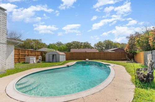 3130 Barton Rd, Carrollton TX 75007-3501 exterior