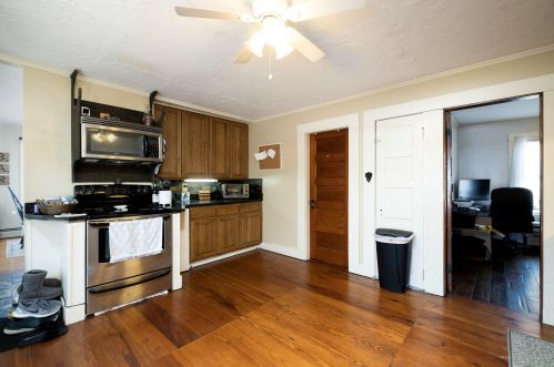 11 Harrison Ave, Biddeford, ME 04005-3519