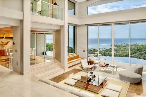 360 Puuikena Dr, Honolulu HI  96821-0025 exterior