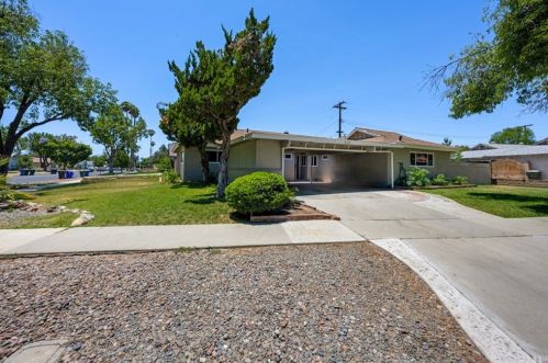 8507 Basswood Ave, Riverside, CA 92504-2826