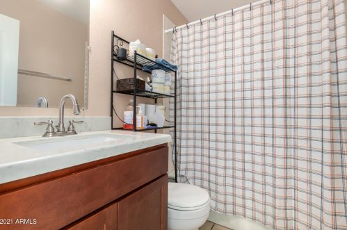 7750 Clarendon Ave, Phoenix AZ 85033-4023 exterior