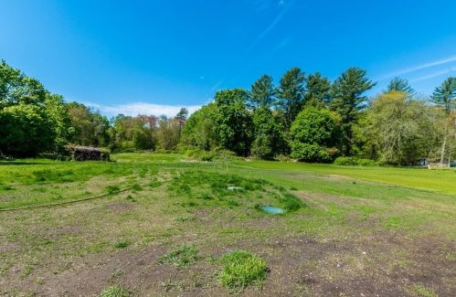 54 Aldrich Rd, East Bridgewater MA 02324-1331 exterior