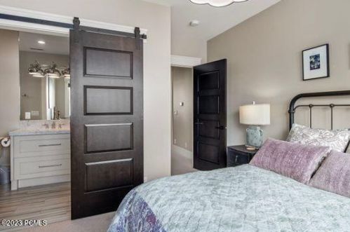 8035 Glenwild Dr, Park City UT 84098-5592 exterior