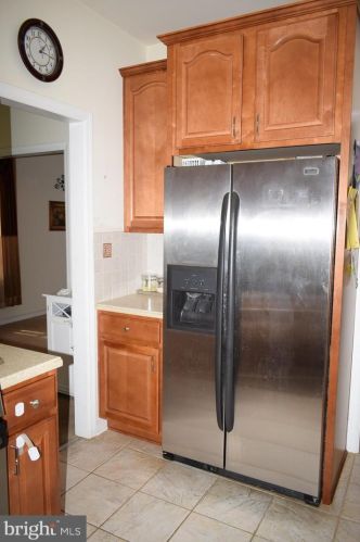 94 Drift Ave, Trenton NJ 08648-3505 exterior