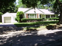 128 Hanson Rd, Newton, MA 02459-3646