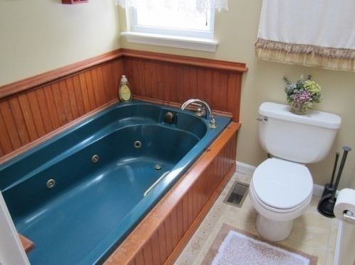 9 Christy Ct, Worcester MA exterior