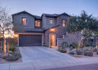 21518 38th Way, Phoenix, AZ 85050-4920