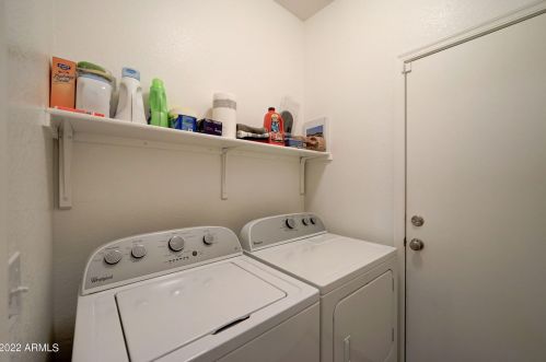 9027 3 St, Phoenix AZ 85004-2505 exterior