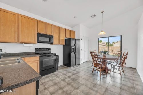 6217 26th Ave, Phoenix AZ  85041-5377 exterior