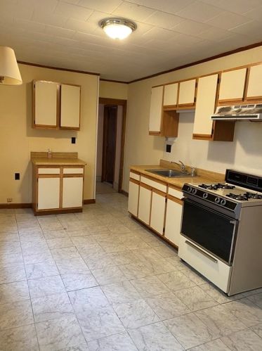 36 Apthorp St, Quincy MA 02170-2207 exterior