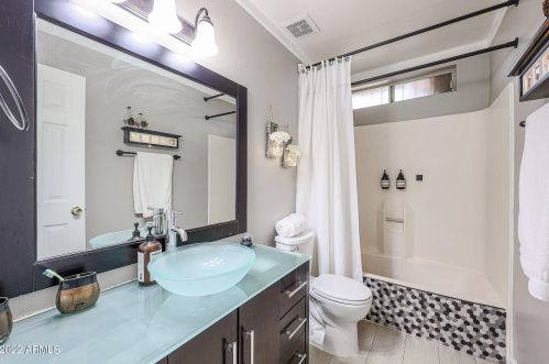 11033 39th Dr, Phoenix AZ  85029-3855 exterior