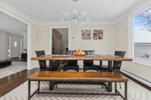 100 Manatee Rd, Hingham MA 02043-3064 exterior