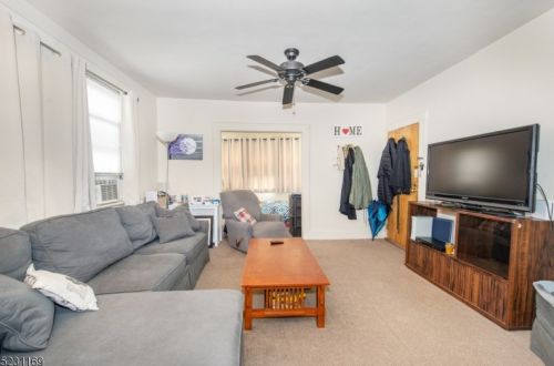 54 Malone Ave, Belleville NJ 07109-2671 exterior