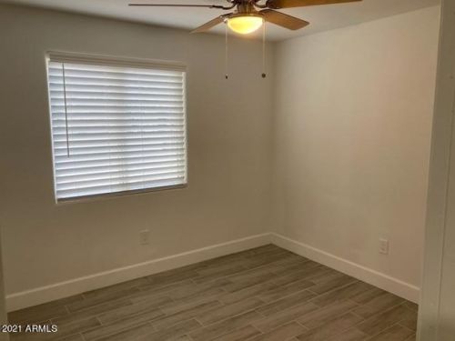 7148 Devonshire Ave, Phoenix AZ 85033-8236 exterior