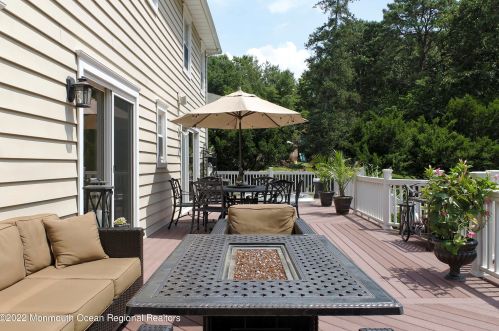 32 Lambert Johnson Dr, Tinton Falls NJ 07712-3753 exterior