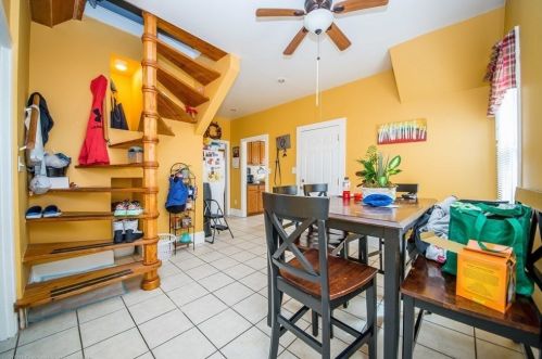 1029 Plymouth Ave, Fall River MA 02721-1939 exterior