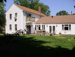 17 Orourke Path, Newton, MA 02459-3522