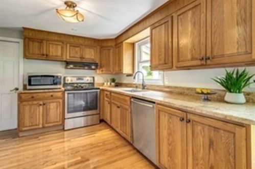 110 Tiffany Rd, Hingham MA 02061-2721 exterior