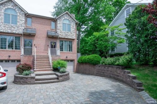 25 Mahan St, Tenafly, NJ 07670-1821