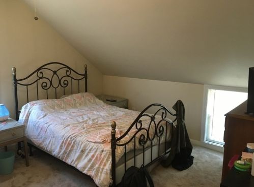 21 Pear St, Fall River MA 02720-5324 exterior