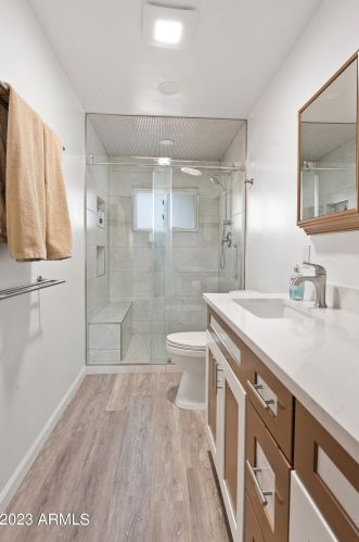 2152 Clarendon Ave, Phoenix AZ 85033-4120 exterior