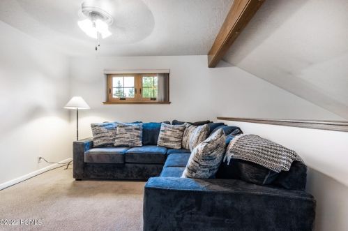 3073 Fawn Dr, Park City UT 84098-5368 exterior