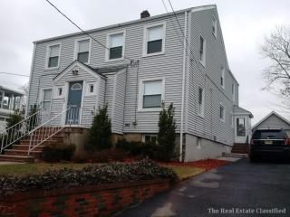 1625 Center Ave, West Fort Lee NJ  07024-4740 exterior