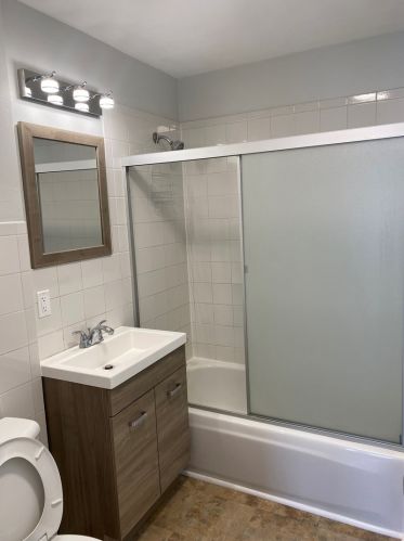 1229 Home Ave, Forest View IL 60402-1652 exterior