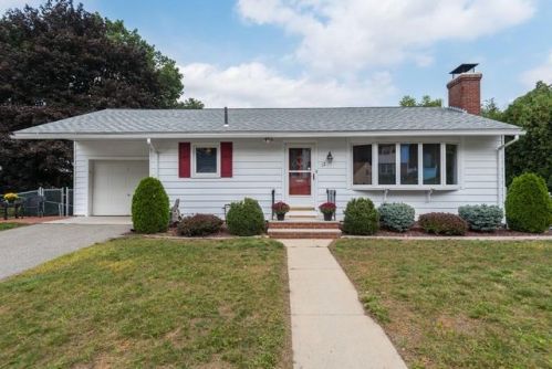 12 Lenox Cir, Lawrence MA  exterior