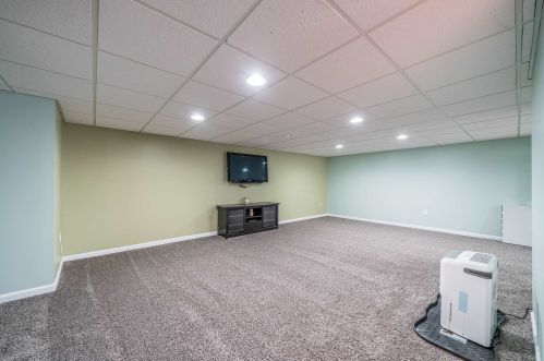 640 Tower Dr, Verona KY 41092-8173 exterior