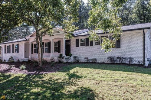 1762 Chateau Dr, Atlanta, GA 30338-6050