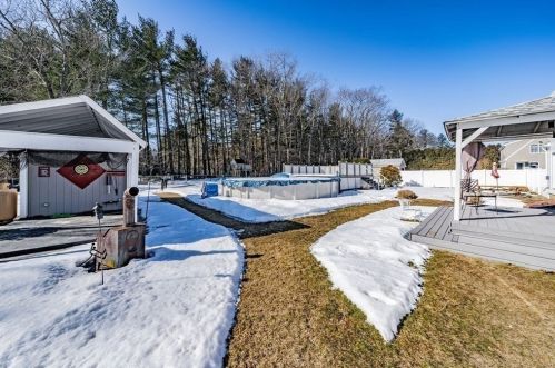 40 Frst Gln Dr, Montgomery MA 01085-4709 exterior